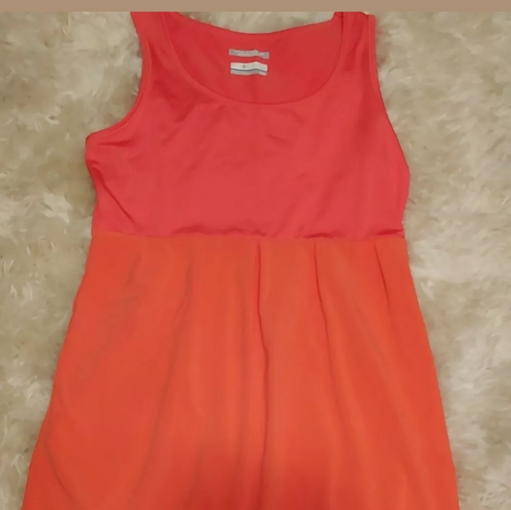 Columbia Women's dress w pockets coral peach M